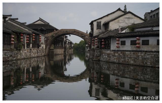 我妈和我都认为大龄剩男不正常,所以我只能找比我小的或是同龄的男人,想法正确吗?-有问必答平台